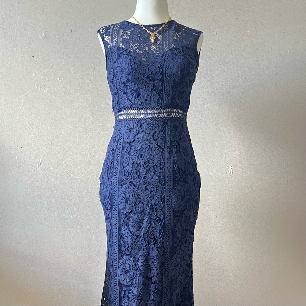 gorgeous floral navy blue lace maxi dress🌟